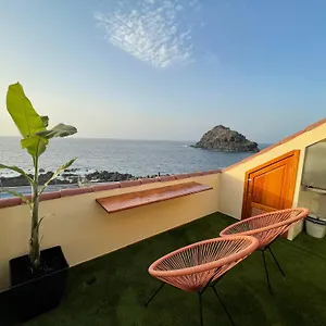 https://la-joya-del-mar-suites.tenerifehoteles.net
